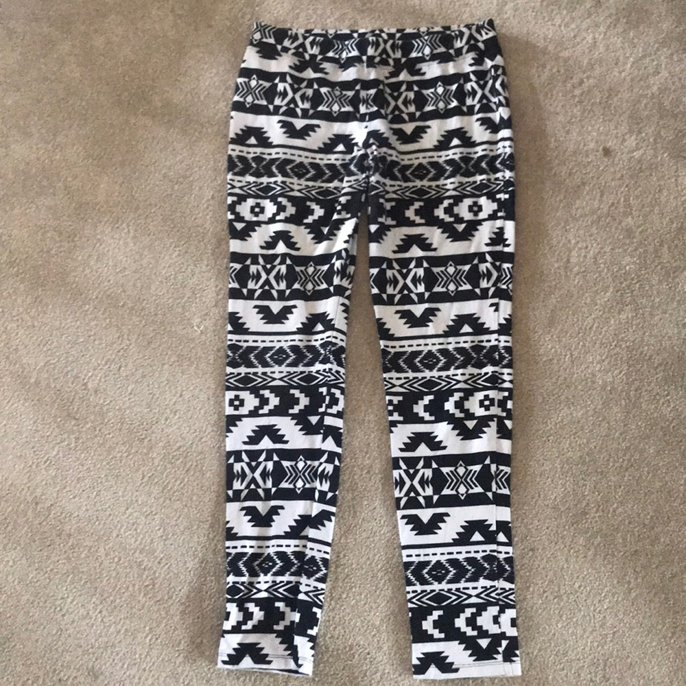 Express patterned leggings, very comfortable!